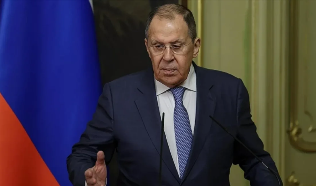 Rusya Dışişleri Bakanı Sergey Lavrov, Rusya Devlet Başkanı Vladimir Putin