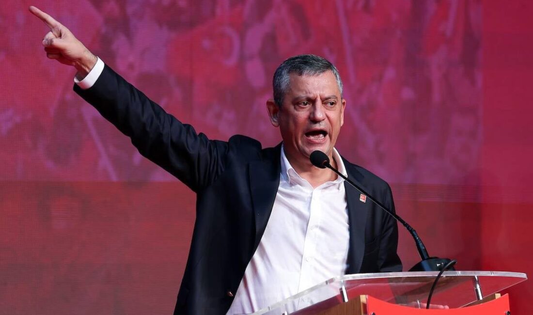 Cumhuriyet Halk Partisi (CHP) Genel Başkanı Özgür Özel’in, MHP Lideri