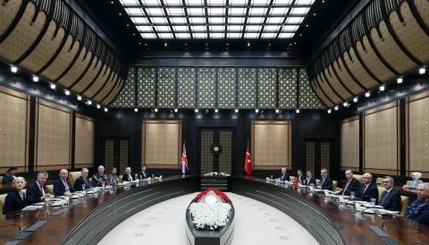 Tarihi Gelişme: Erdoğan ve Starmer Masada Anlaştı, Savunmada Dengeler Değişiyor!