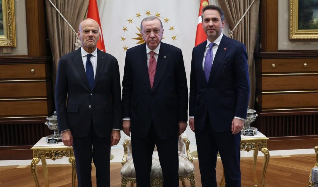 Erdoğan, İtalyan Enerji Devi ENI’nin CEO’su Descalzi’yi Ağırladı: Enerji İşbirliği