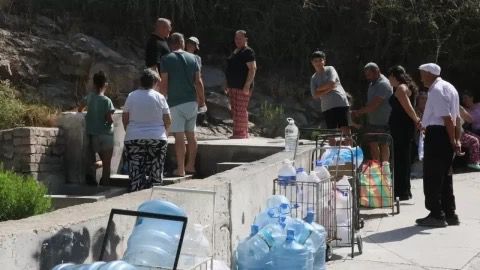 Kentte su rezervlerindeki kritik düşüş nedeniyle İZSU tarafından 13 ilçeye