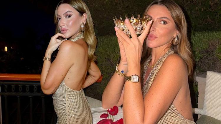 Ünlü şarkıcı Hadise, 22 Ekim’de 40 yaşına bastı. Doğum gününü