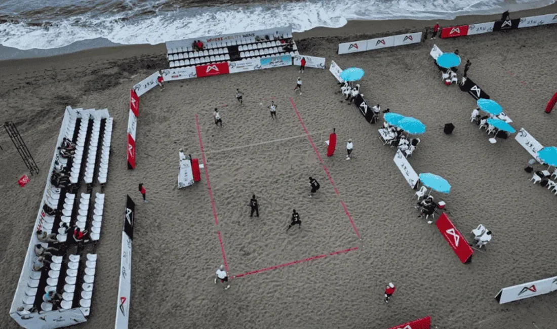 Mersin’de düzenlenen Dünya Bedensel Engelliler Plaj Oyunları’nda para plaj voleybolu,