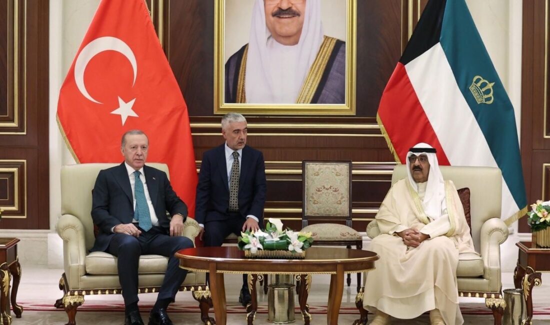 Resmi ziyareti kapsamında Kuveyt’e giden Cumhurbaşkanı Recep Tayyip Erdoğan, Kuveyt