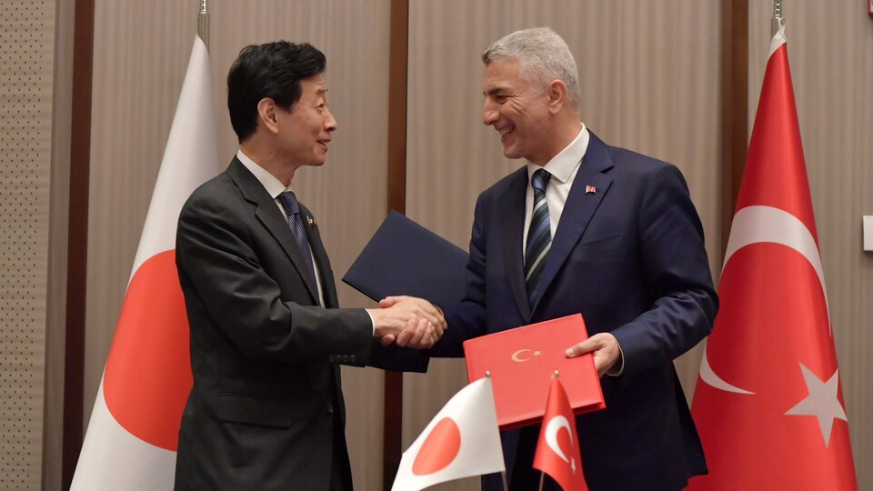 Türkiye ve Japonya arasındaki ekonomik ilişkileri stratejik bir seviyeye taşımak