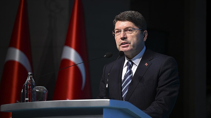 “Açılış töreninde konuşan Yılmaz Tunç, Adıyaman’a yapılan yeni adli hizmet