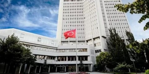 Türkiye’nin dış politika, yargı ve temel haklara ilişkin değerlendirmelerini “taraflı