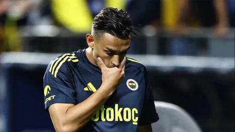 Fenerbahçe ’de kadro dışı bırakılan İrfan Can Kahveci, uzun süren