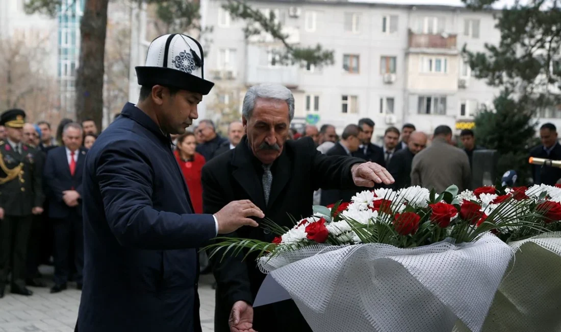Türkiye Cumhuriyeti'nin kurucusu Gazi Mustafa Kemal Atatürk, aramızdan ayrılışının 87.