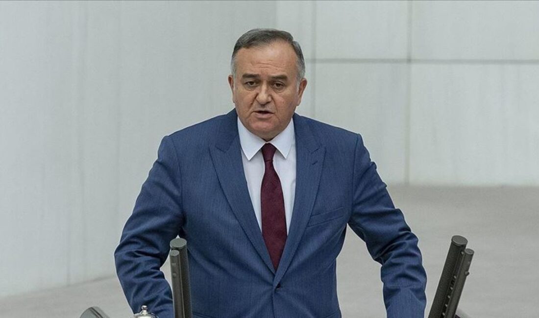 Erkan Akçay, İYİ Parti’li Müsavat Dervişoğlu’na yönelik açıklamalarda bulunarak, partinin