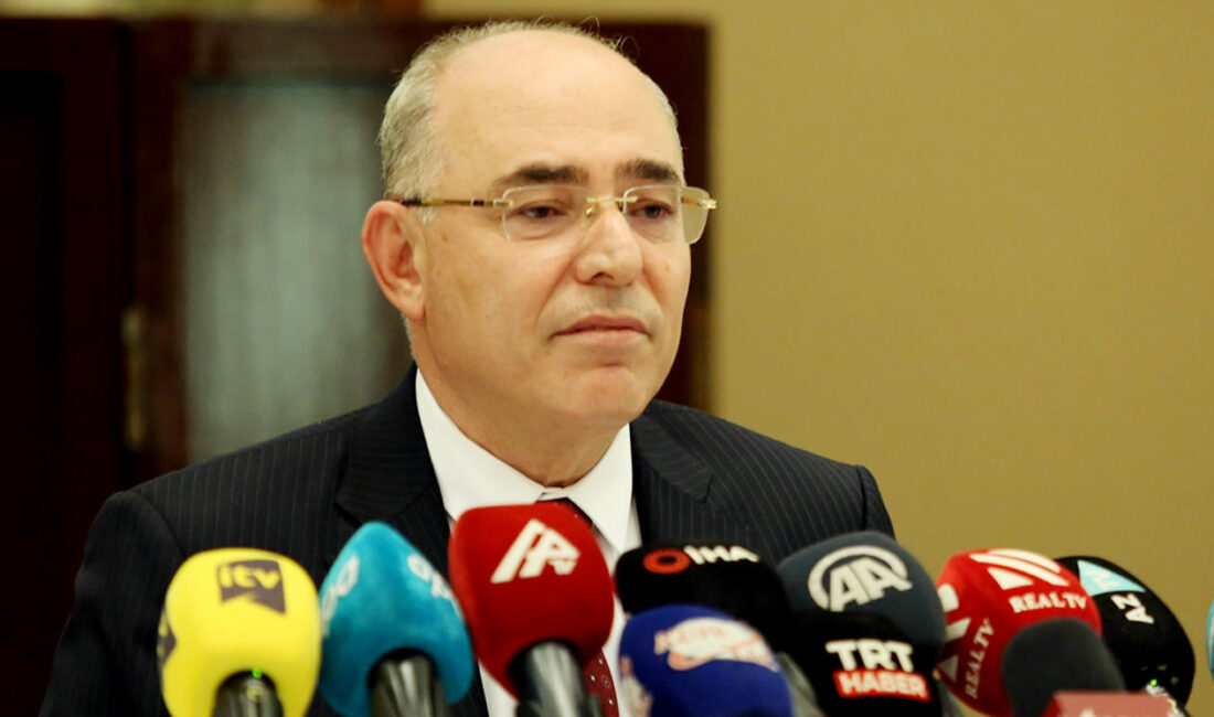 MHP Genel Başkan Yardımcısı Prof. Dr. Mevlüt Karakaya, düşen askeri