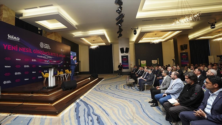 İş dünyasının etik değerlerini, şeffaflık ilkelerini ve yolsuzlukla mücadele stratejilerini