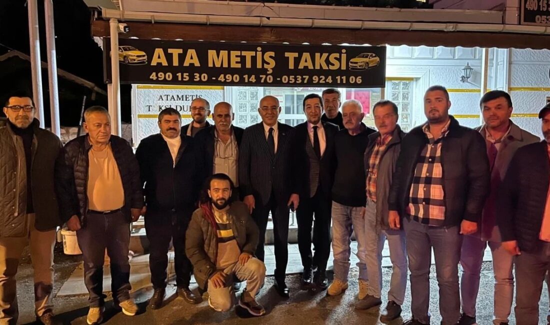 MHP Genel Başkan Yardımcısı Mevlüt Karakaya, Çankaya’daki taksici esnafıyla gerçekleştirdiği