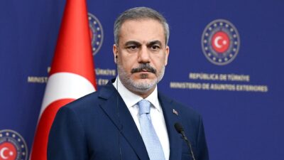 Dışişleri Bakanı Hakan Fidan; Katar Başbakanı Al Sani, Pakistan Savunma