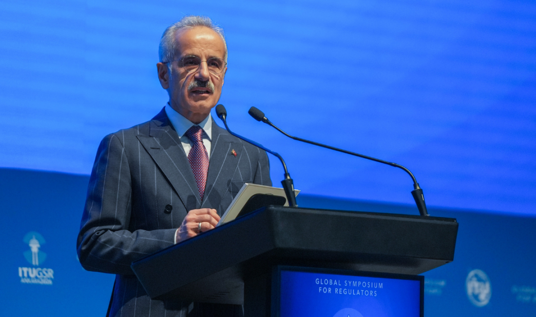 Ulaştırma ve Altyapı Bakanı Abdulkadir Uraloğlu, Türkiye’nin dijital dönüşüm sürecinde