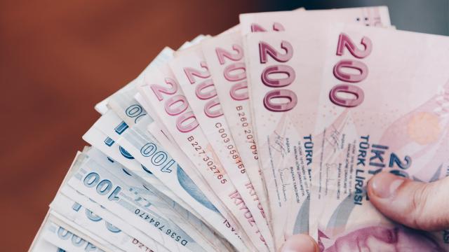 Milyonlarca emeklinin beklediği Kurban Bayramı ikramiyesi ve emekli maaşı ödemeleri