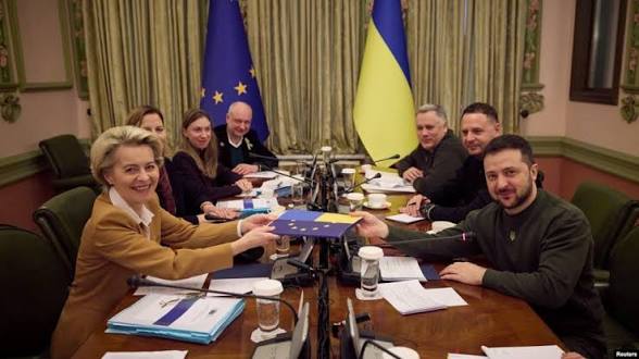 AB ülkeleri Kiev’deki diplomatik faaliyetlerini sürdürecek.
