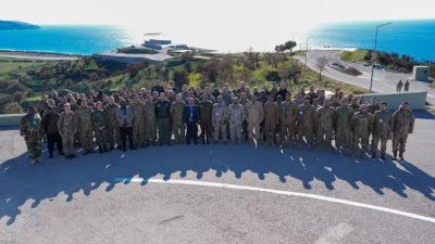 EFES-2026 Tatbikatı kapsamında amfibi çıkarma harekatı gerçekleştirildi.