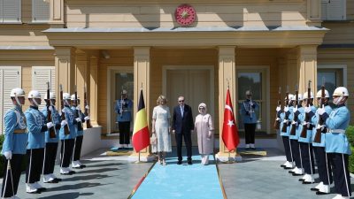 Cumhurbaşkanı Recep Tayyip Erdoğan, Ankara’da Belçika Kraliçesi Mathilde ile bir