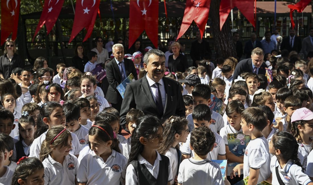 Türkiye genelinde milyonlarca öğrenci için ders zilinin susması ve yaz
