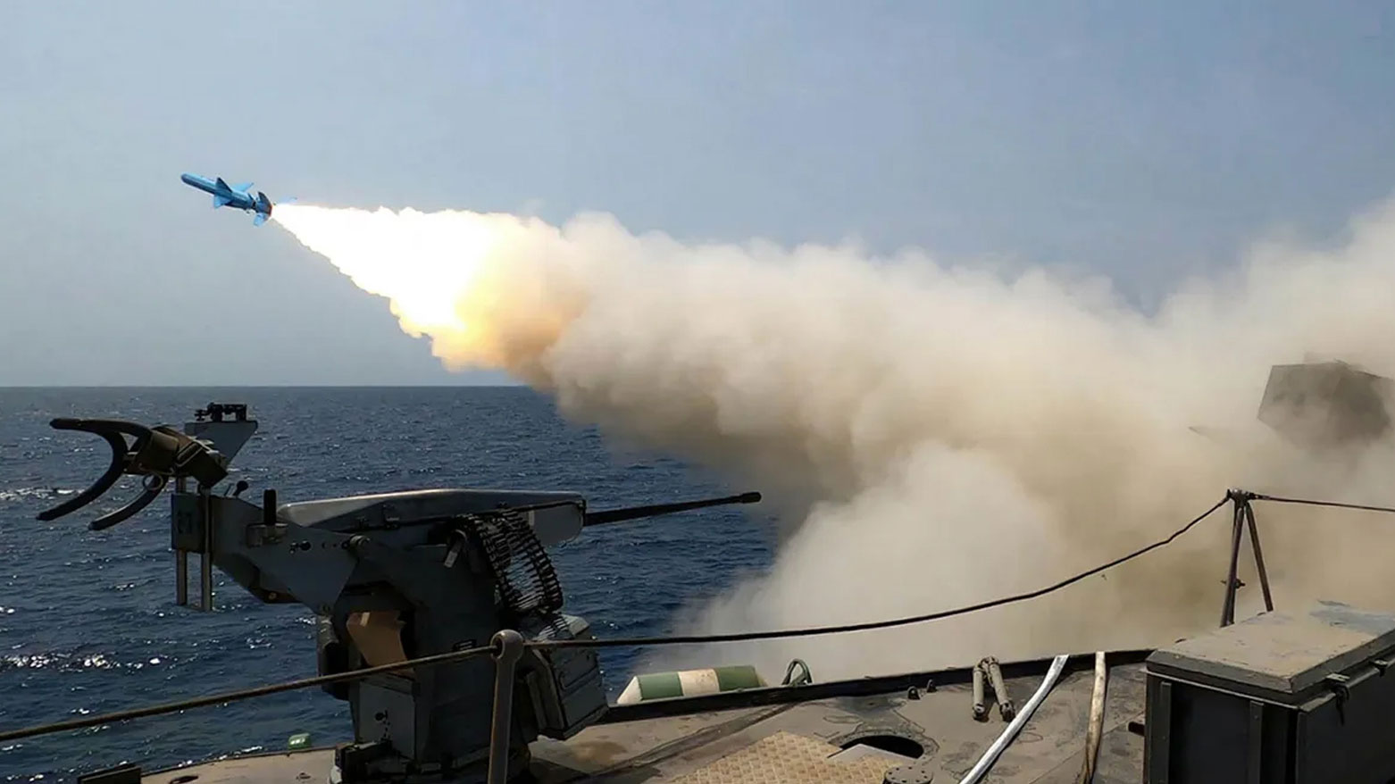 Orta Doğu'da gerilim hatları yeniden hareketlendi. İran Devrim Muhafızları Ordusu