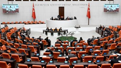 TBMM Genel Kurulu, yaz dönemi öncesinde milyonlarca vatandaşı ve askeri