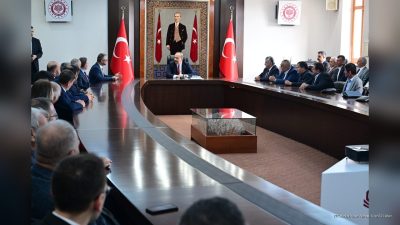 MHP Isparta İl Başkanı Osman Gülay ve beraberindeki geniş heyet,