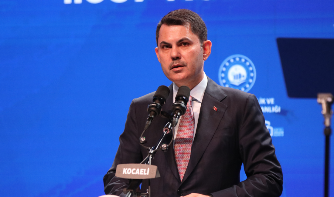 Çevre, Şehircilik ve İklim Değişikliği Bakanı Murat Kurum, Bakırköy'de düzenlenen