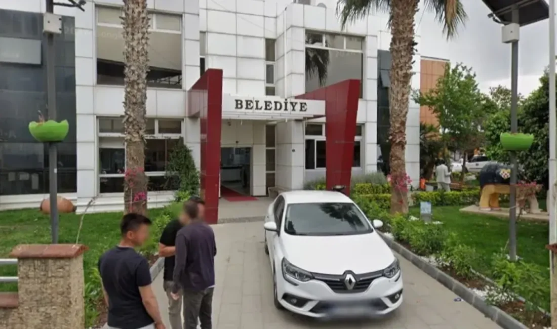 İzmir Cumhuriyet Başsavcılığı koordinesinde yürütülen büyük rüşvet ve yolsuzluk soruşturmasında