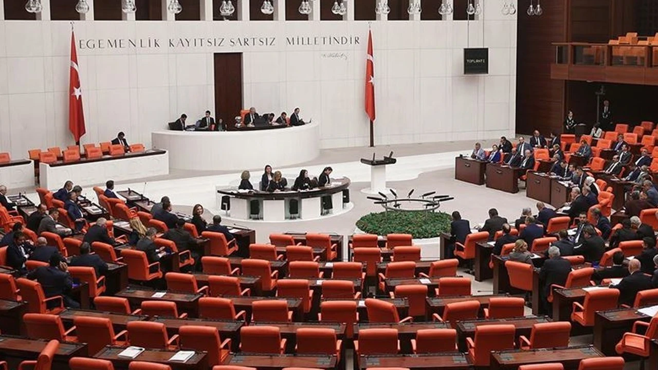 "Terörsüz Türkiye" hedefi doğrultusunda hazırlanan 12 maddelik Çerçeve Kanun Teklifi