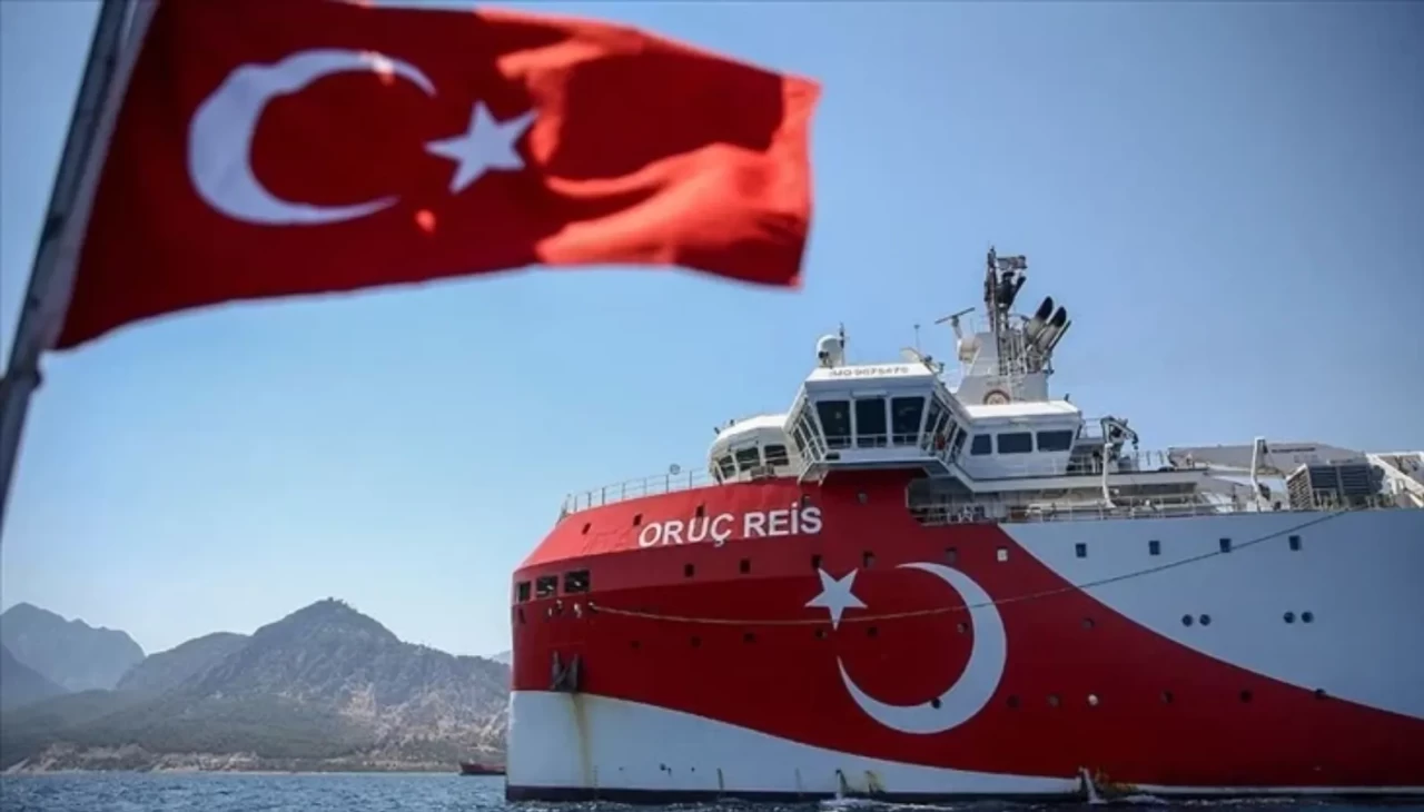 Milli Savunma Bakanlığı (MSB), Türk Deniz Kuvvetleri unsurlarından TCG Oruçreis