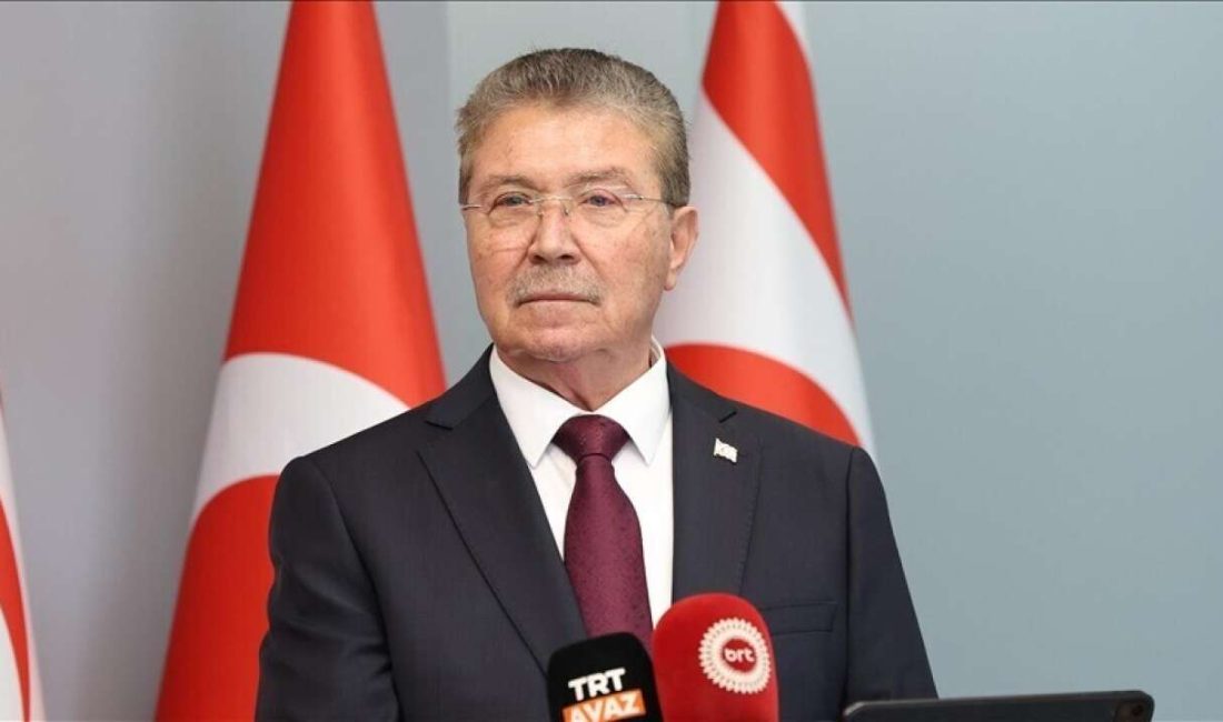 Kuzey Kıbrıs Türk Cumhuriyeti (KKTC) Başbakanı Ünal Üstel, MHP Lideri