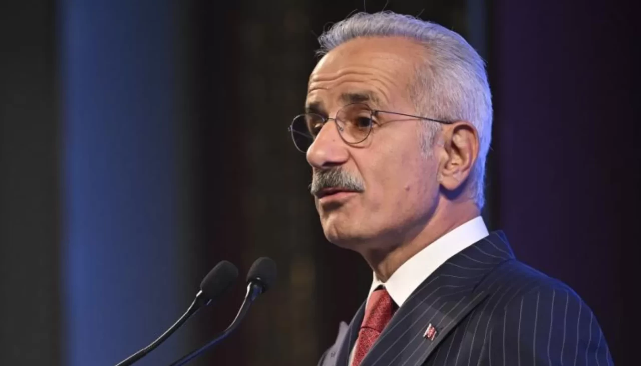 Ulaştırma ve Altyapı Bakanı Abdulkadir Uraloğlu, Sivil Havacılık Genel Müdürlüğü