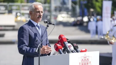 Ulaştırma ve Altyapı Bakanı Abdülkadir Uraloğlu, Kuzey Marmara Otoyolu'nun son