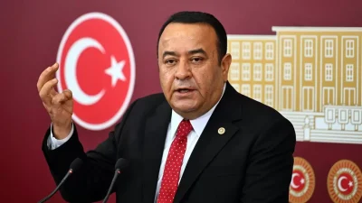 Cumhuriyet Halk Partisi (CHP) çatısı altında siyasi dengeleri sarsacak flaş