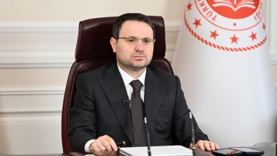 Adalet Bakanı Akın Gürlek, katıldığı canlı yayın programında AHBAP Derneği'ne