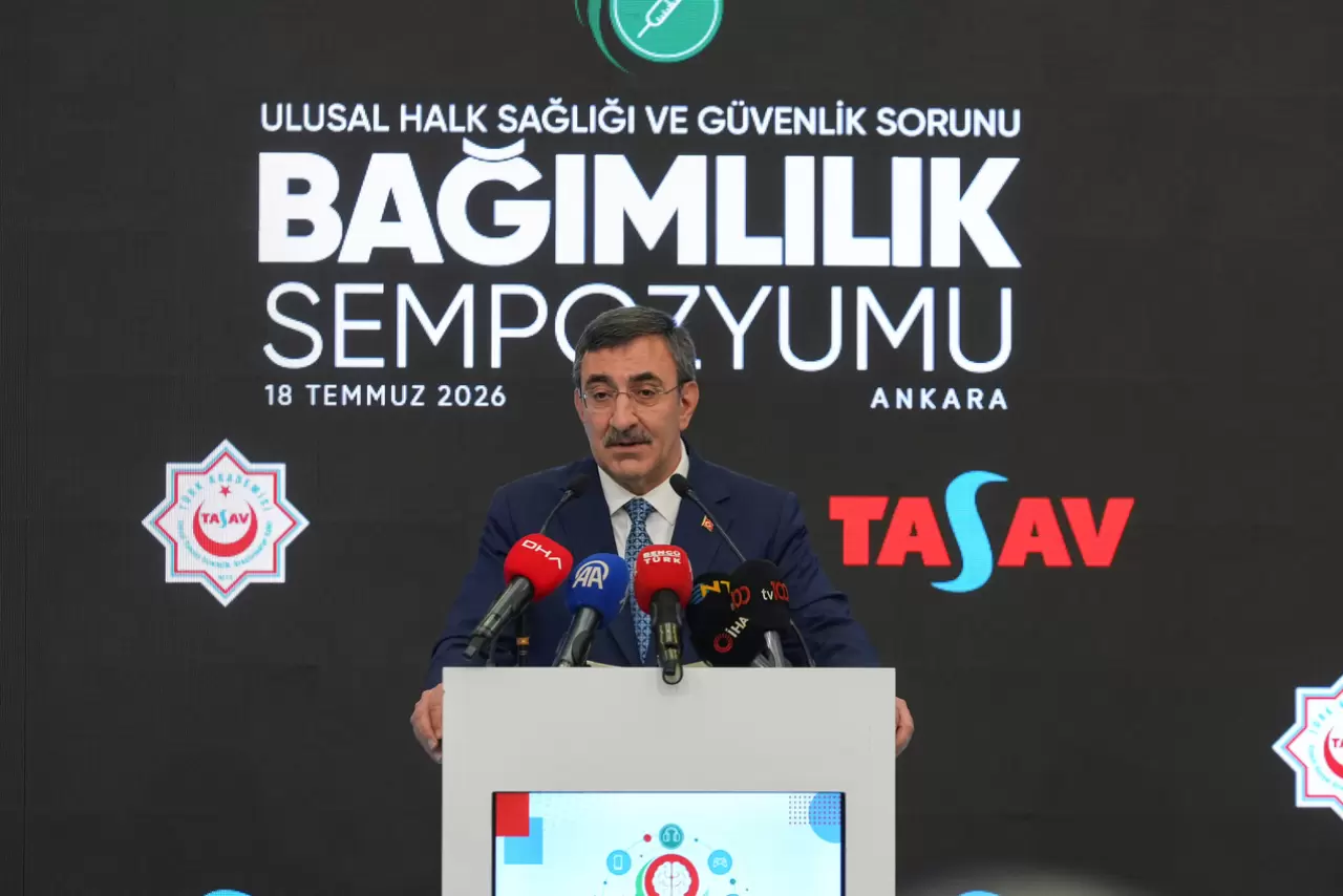 Cumhurbaşkanı Yardımcısı Cevdet Yılmaz, bağımlılıkla mücadelenin yalnızca bireysel bir sağlık