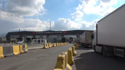 Türkiye'nin Irak'a açılan en büyük ticaret kapısı konumundaki Habur Sınır