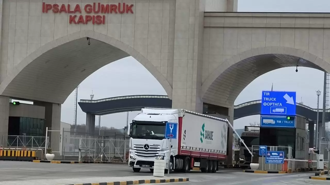 Edirne'de sınır kapılarındaki yolsuzluk ve rüşvet çarkına yönelik büyük bir