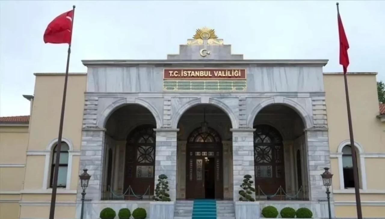 İstanbul Valiliği, öğrencilerin ve eğitim çalışanlarının ibadet ihtiyaçlarının karşılanması amacıyla