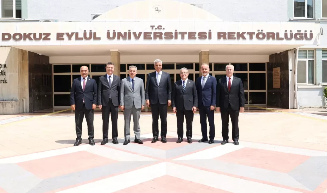 Sağlık Bakanı Kemal Memişoğlu, İzmir Biyotıp ve Genom Merkezi'ni (İBG)