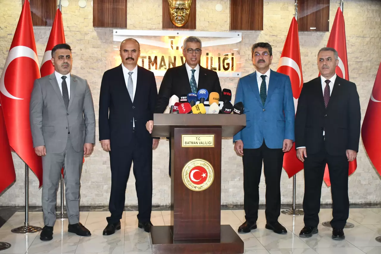 Sağlık Bakanı Kemal Memişoğlu, Batman ziyareti kapsamında ildeki sağlık yatırımları