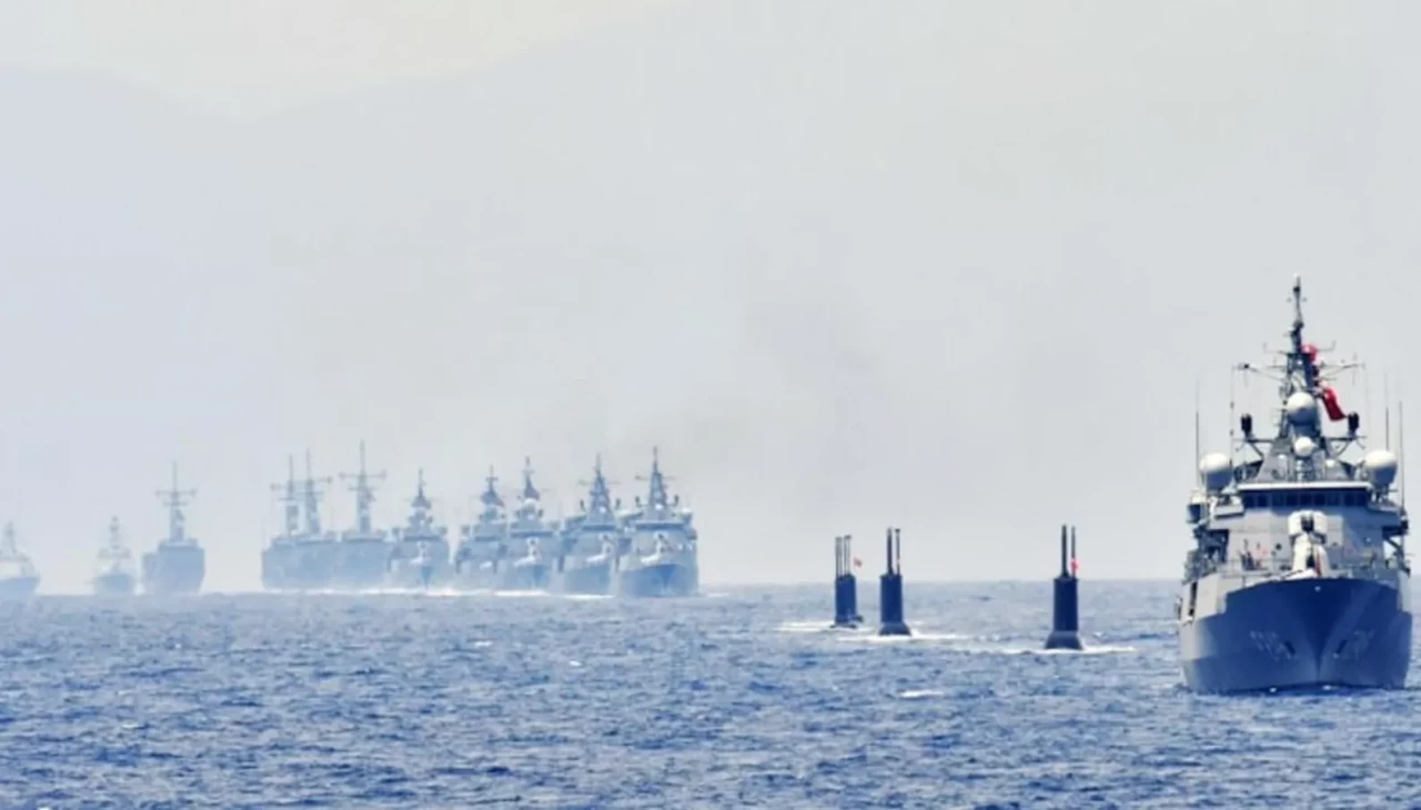 Yemen'deki Husilerin Kızıldeniz'deki ticari gemilere ve enerji hatlarına yönelik artan