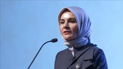 Aile ve Sosyal Hizmetler Bakanı Mahinur Özdemir Göktaş, suça sürüklenen
