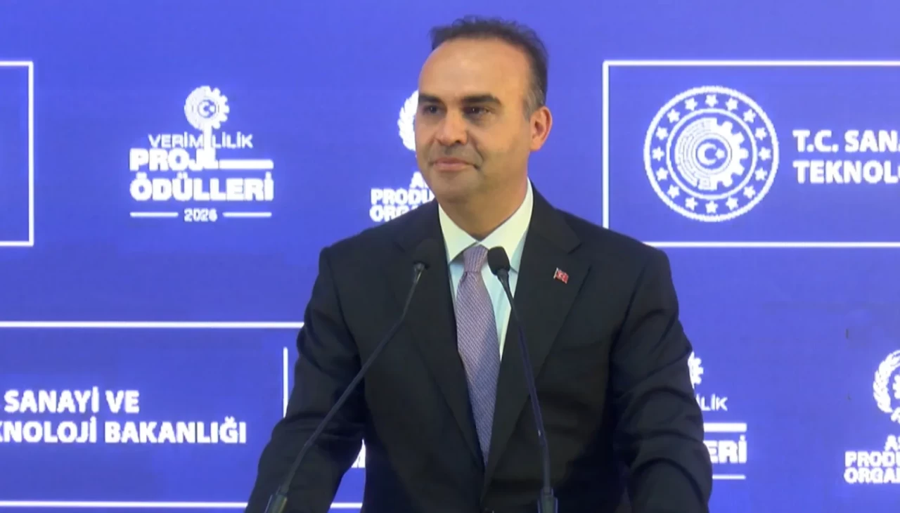 Sanayi ve Teknoloji Bakanı Mehmet Fatih Kacır, KOSGEB'de düzenlenen 11'inci