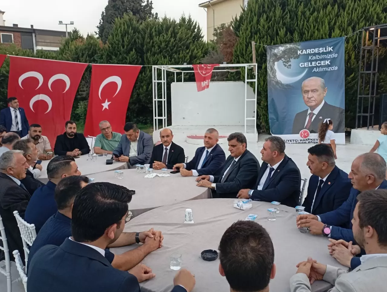 İzmir'in Torbalı ilçesinde düzenlenen geniş katılımlı törende, çeşitli dernek ve