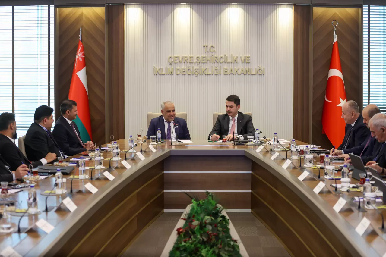 Çevre, Şehircilik ve İklim Değişikliği Bakanı Murat Kurum, Umman Sultanlığı