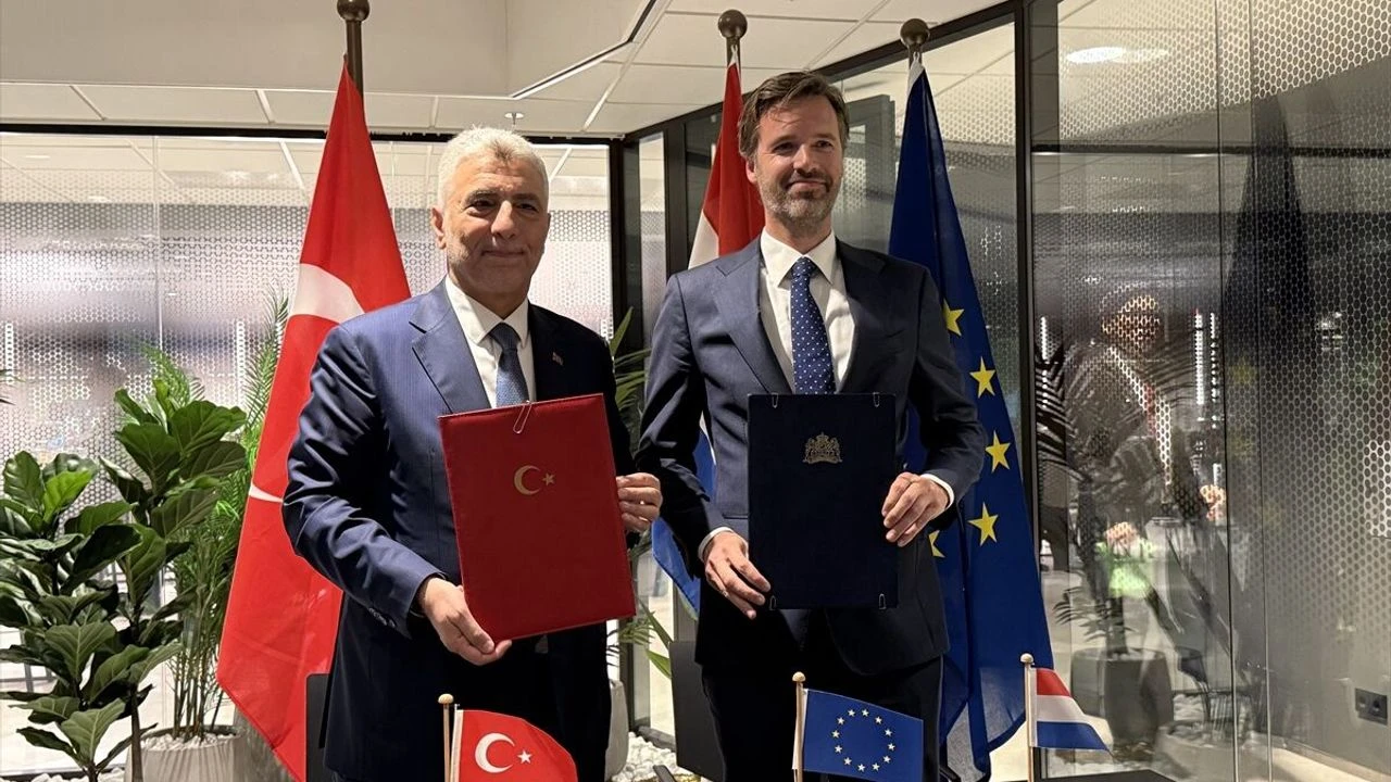 Hollanda’nın idari başkenti Lahey, Türkiye ile Hollanda arasındaki ekonomik ortaklığı