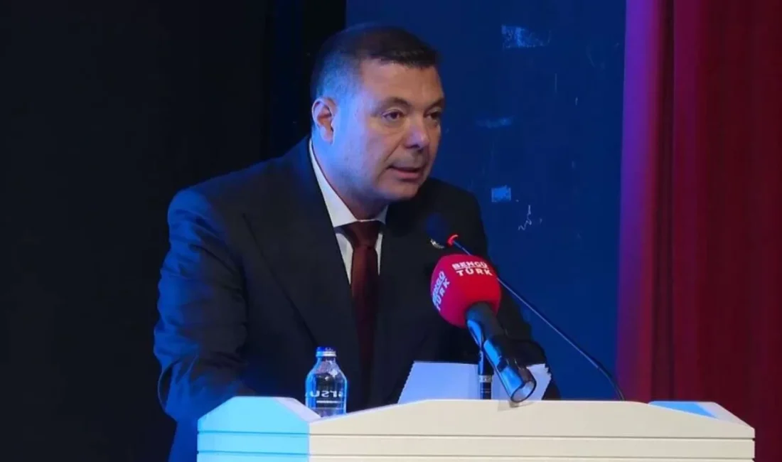 Milliyetçi Hareket Partisi (MHP) Genel Başkan Yardımcısı Özgür Bayraktar, 15