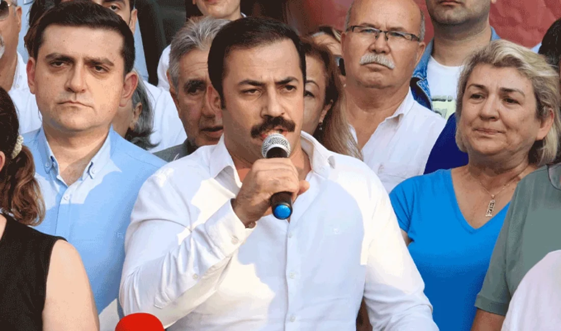 Cumhuriyet Halk Partisi (CHP) genel merkezinin parti içi yapılandırma ve